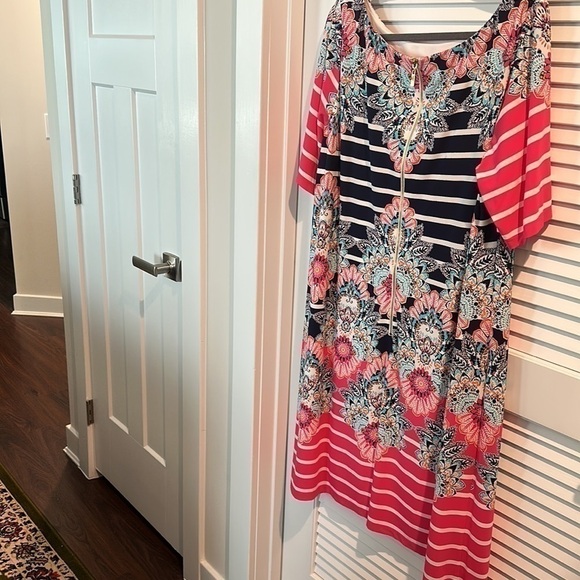 Guc Beautiful Floral Summer Short Sleeves Dress by ELIZA J. Size 18W. - Picture 6 of 7